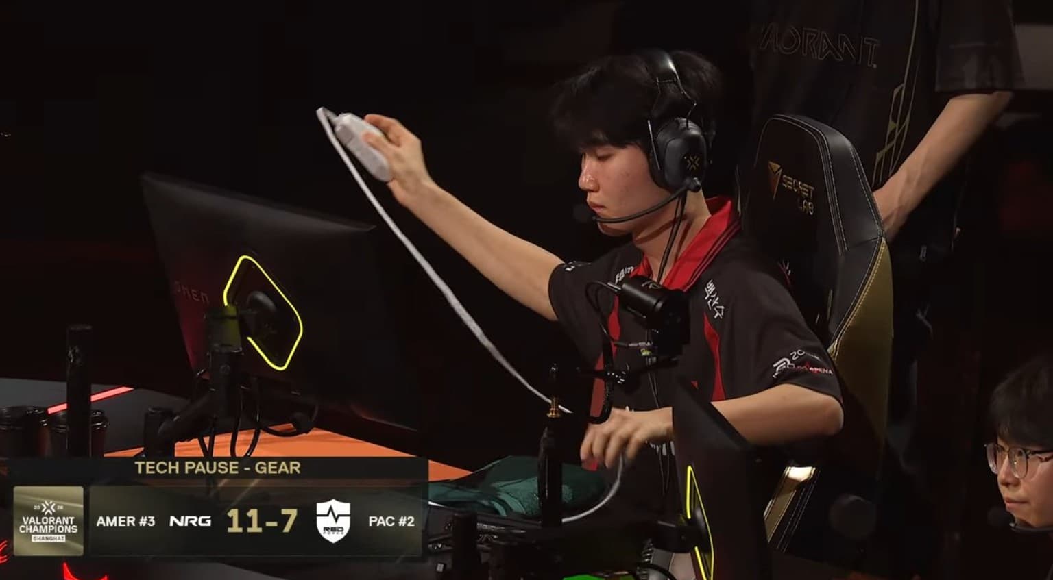 Mouse Issues Pop Up at VALORANT Champions Shanghai Day 2
